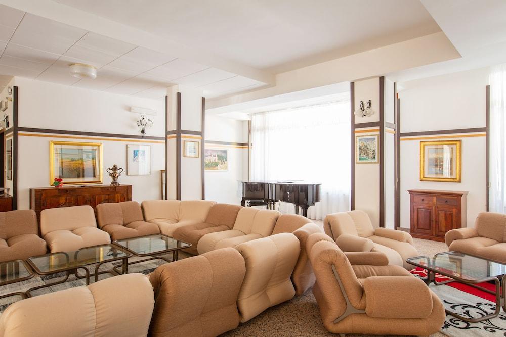Hotel Mediterraneo Vieste Zewnętrze zdjęcie