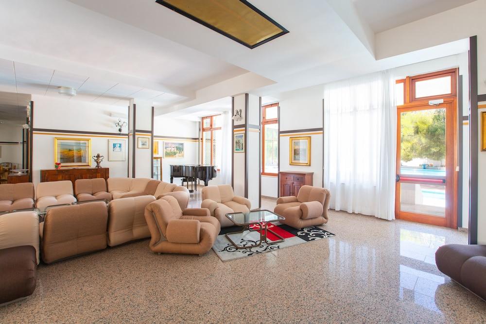 Hotel Mediterraneo Vieste Zewnętrze zdjęcie