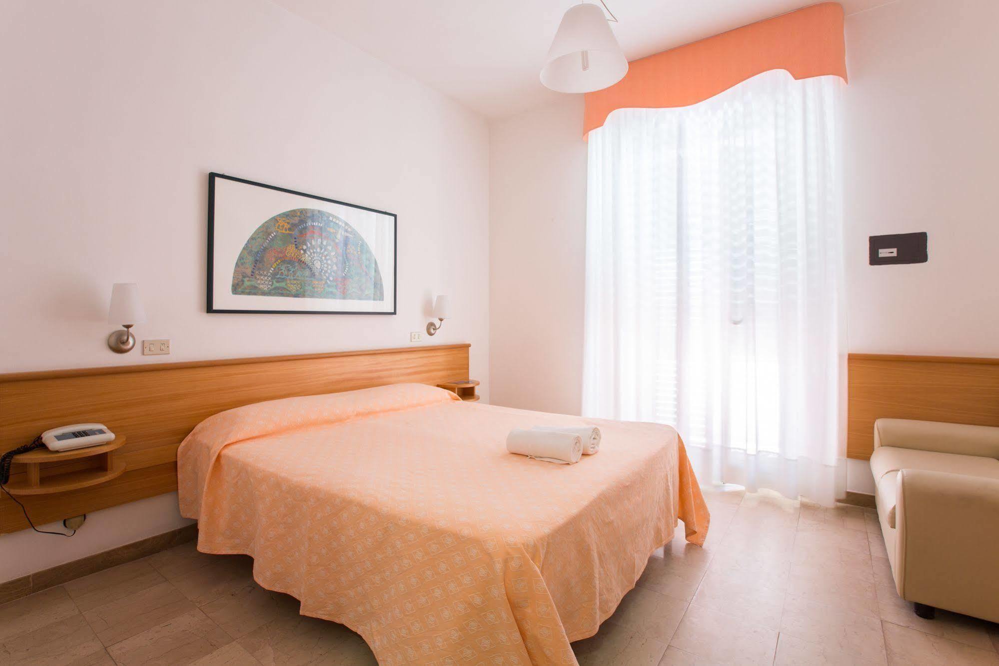 Hotel Mediterraneo Vieste Zewnętrze zdjęcie