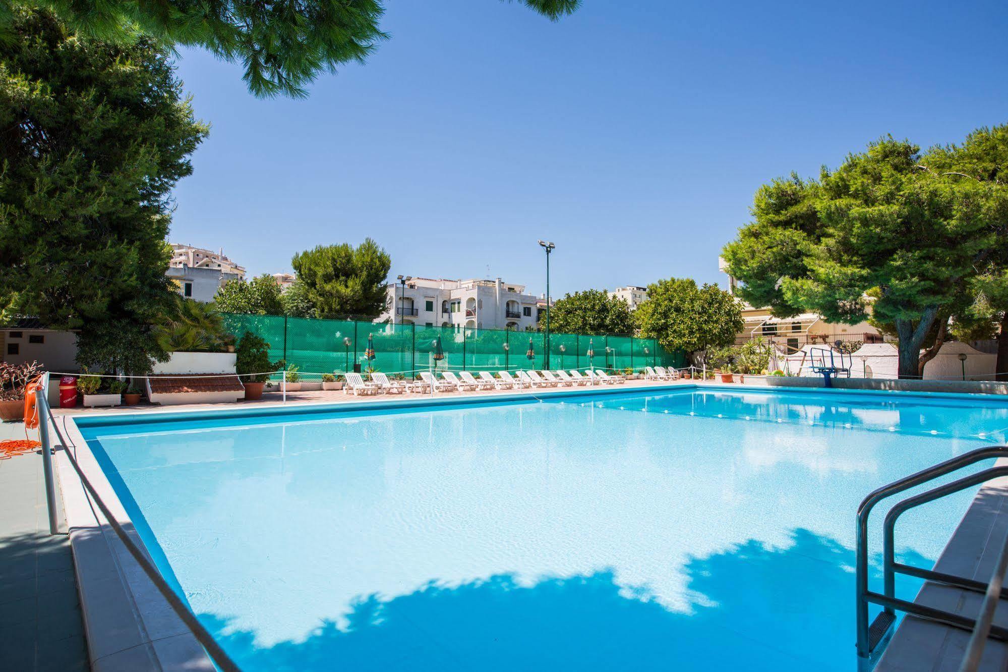 Hotel Mediterraneo Vieste Zewnętrze zdjęcie